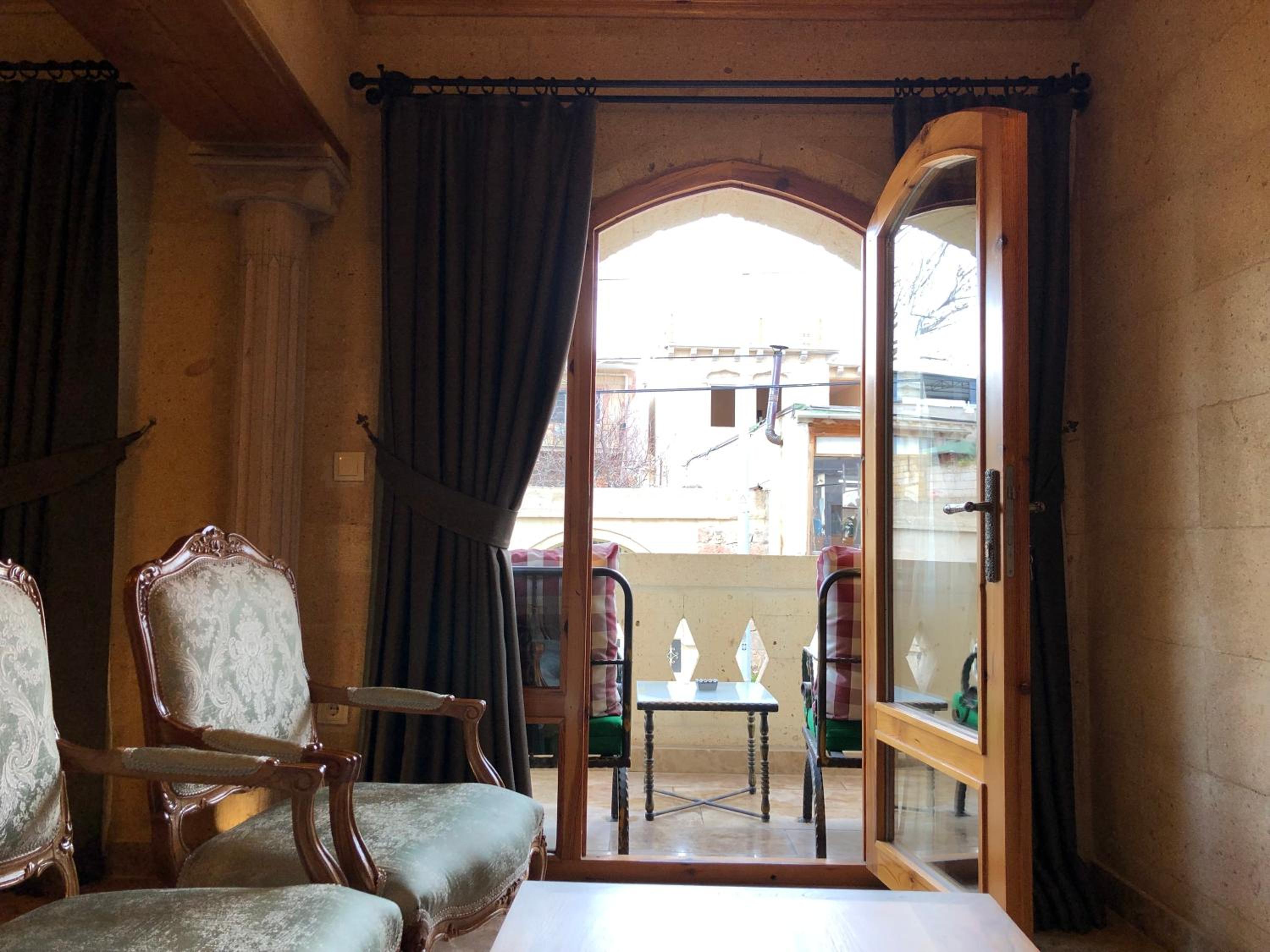 Luxury Cratus Stone Palace - Image 197