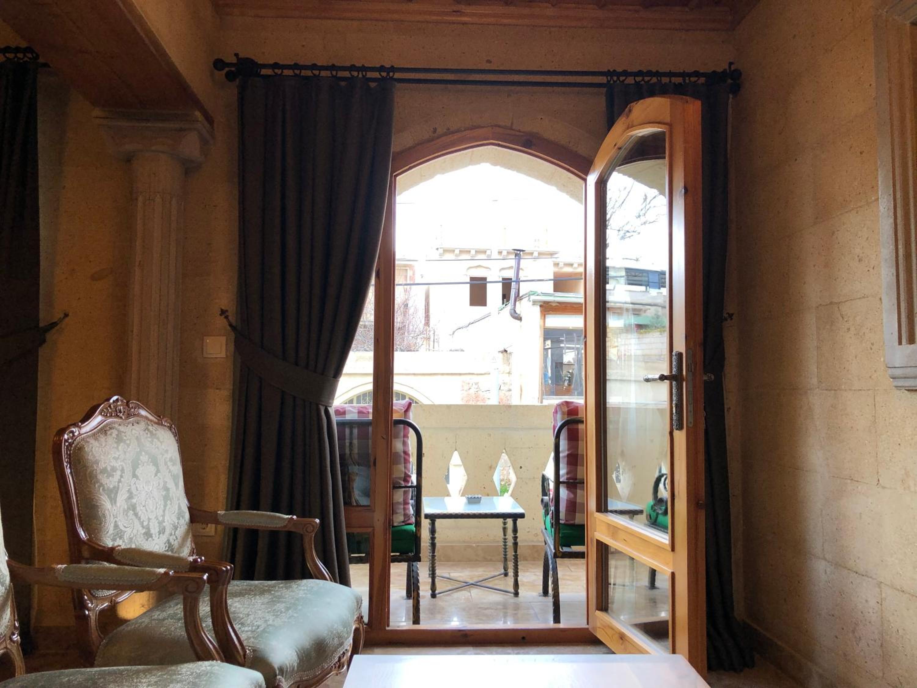 Luxury Cratus Stone Palace - Image 196