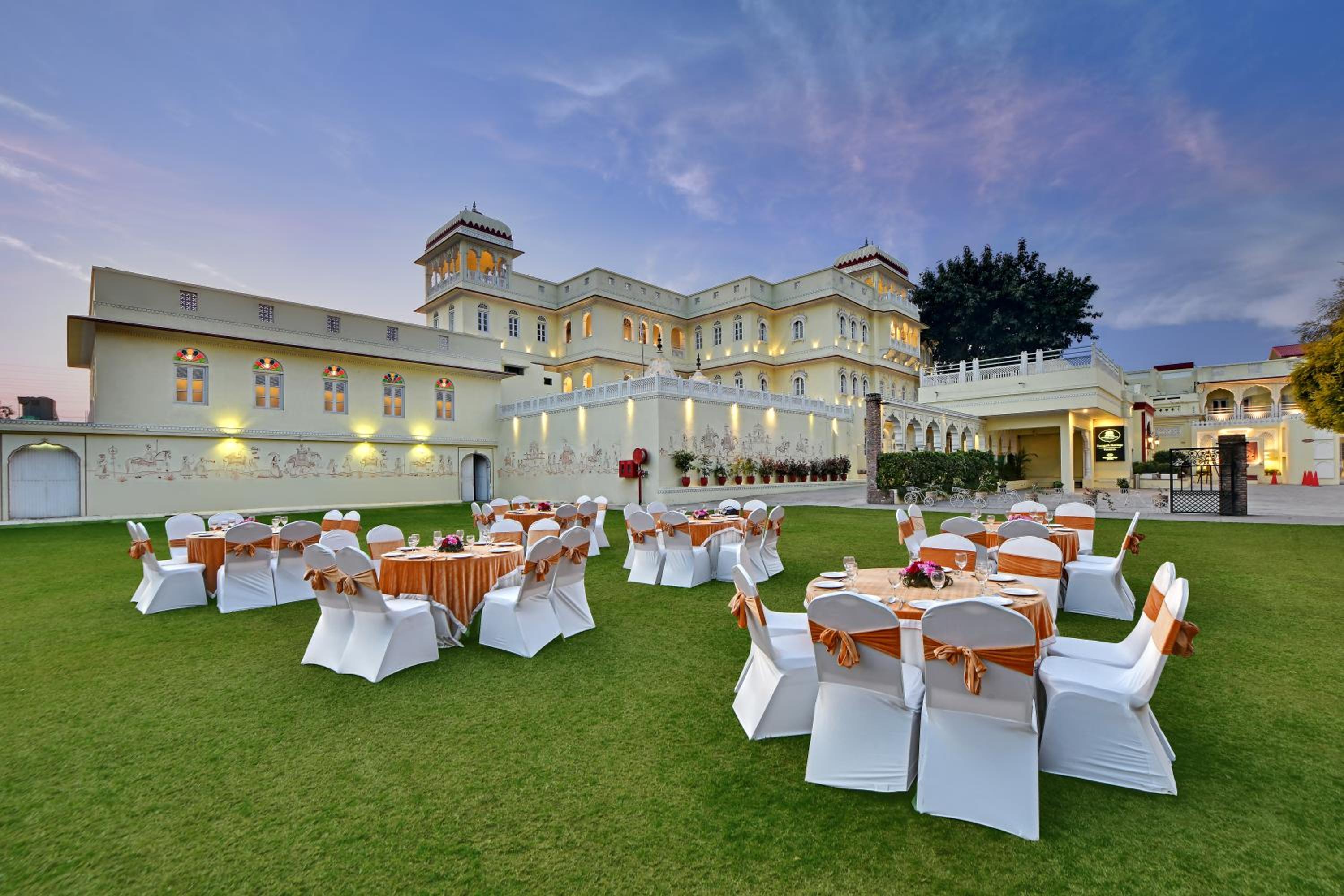 meeting & event spaces