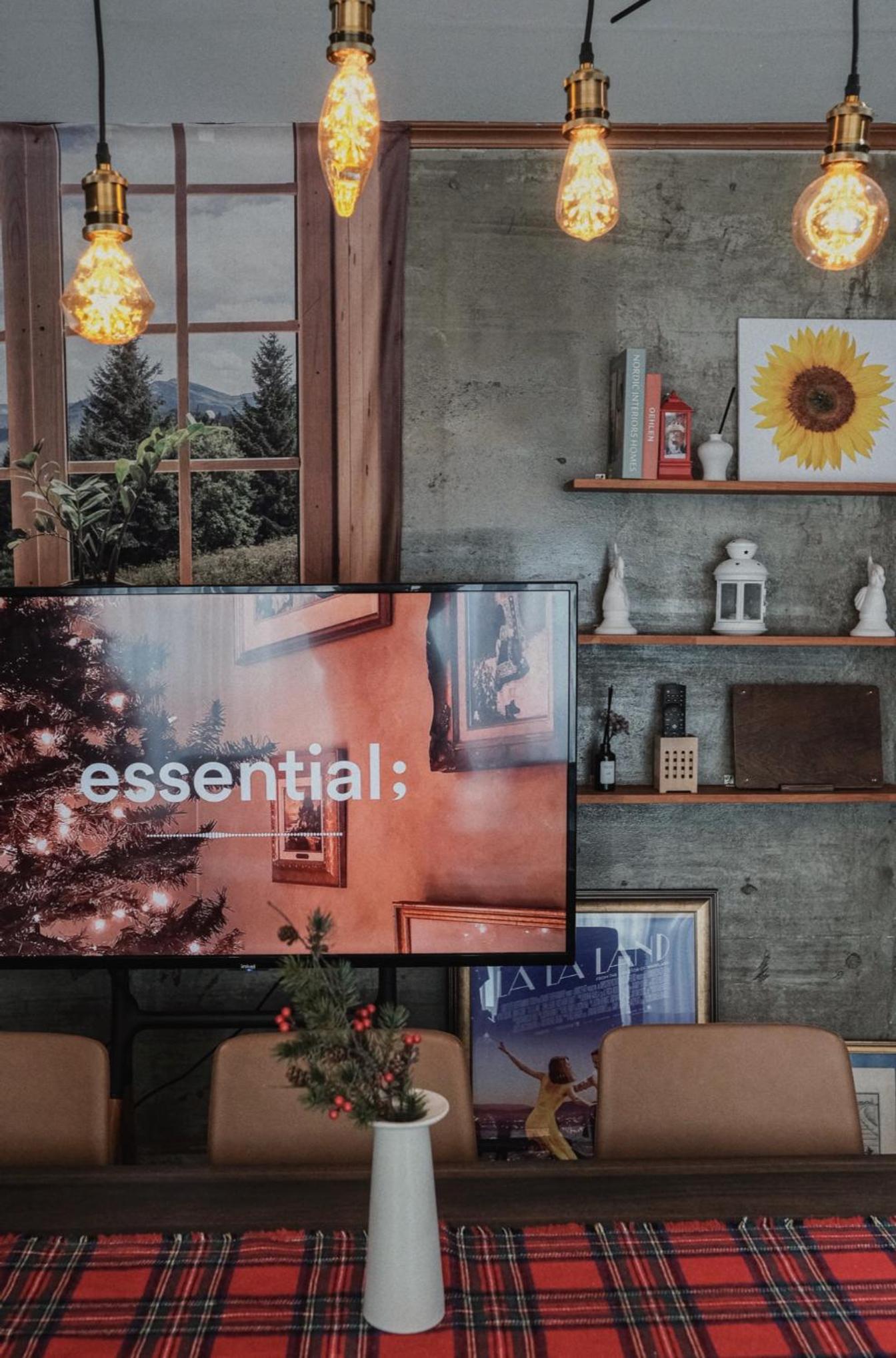 meeting & event spaces