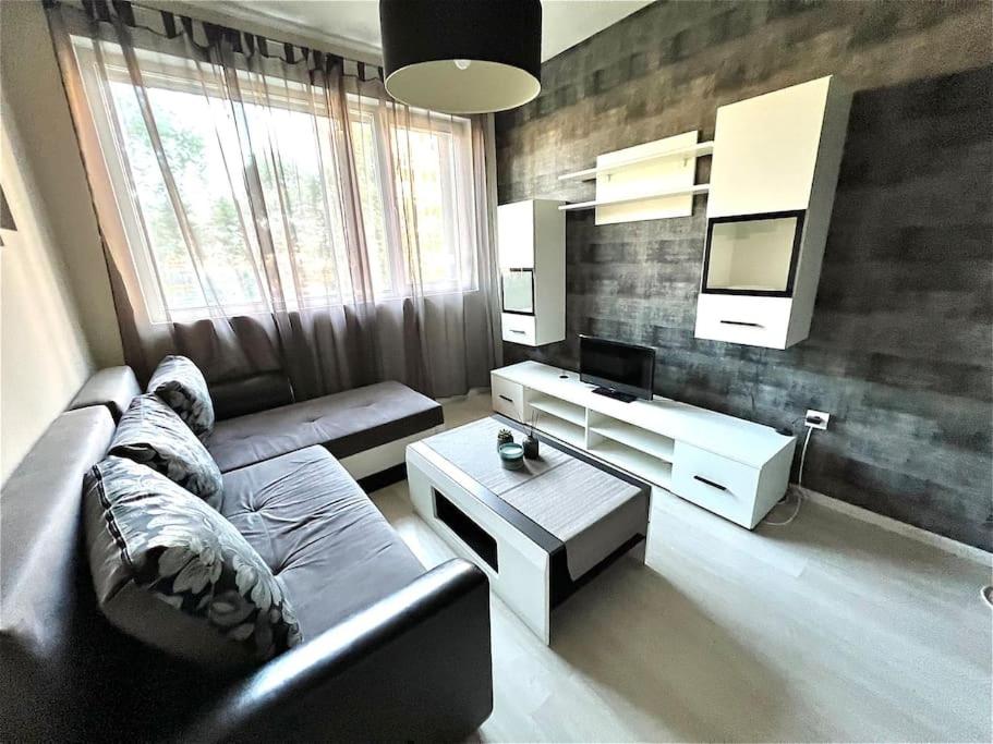 Sof apartment’s