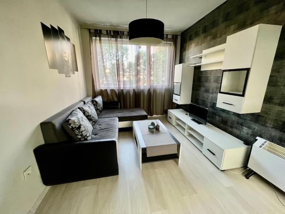 Sof apartment’s