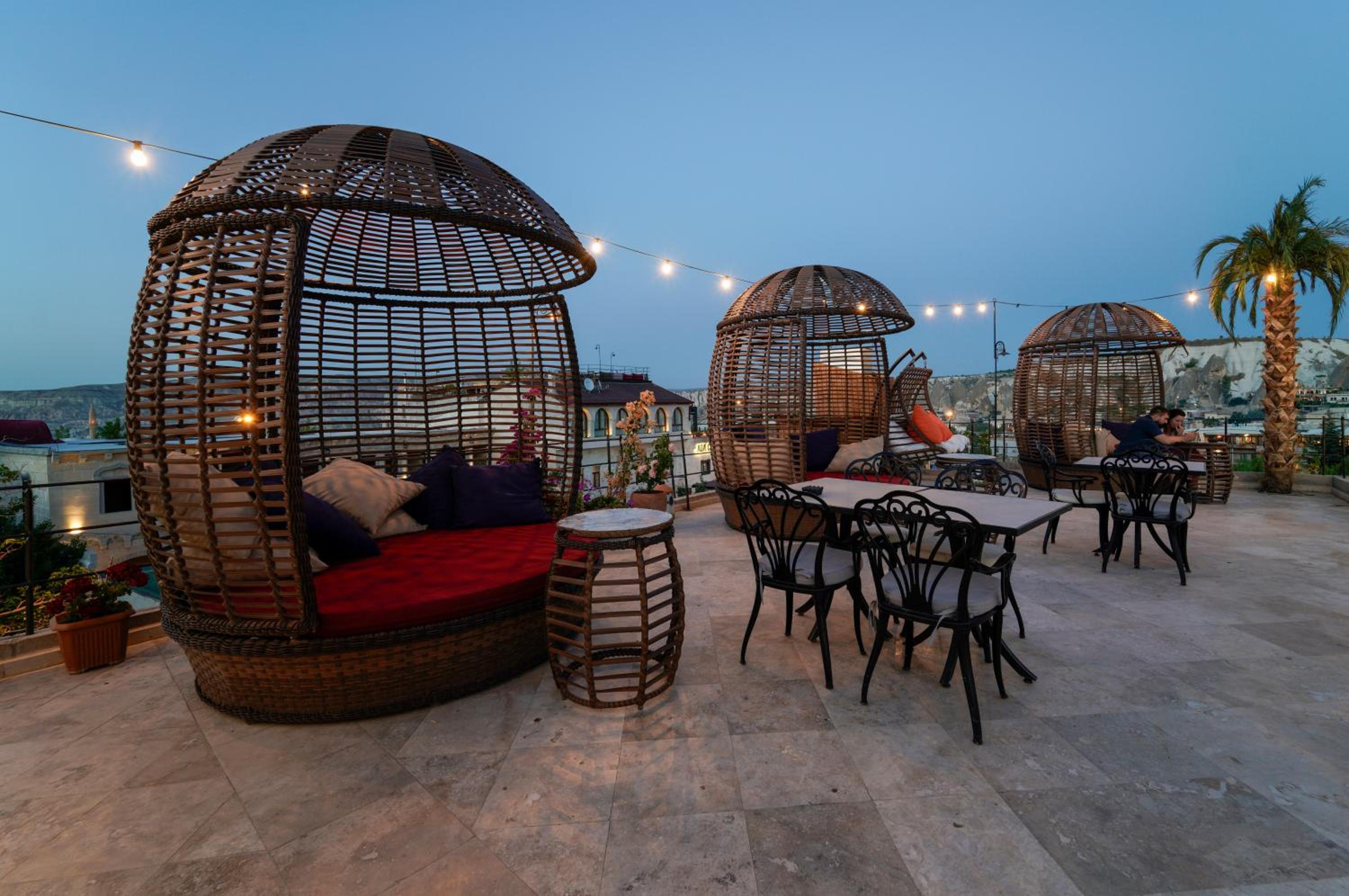 Luxury Cratus Stone Palace - Image 118