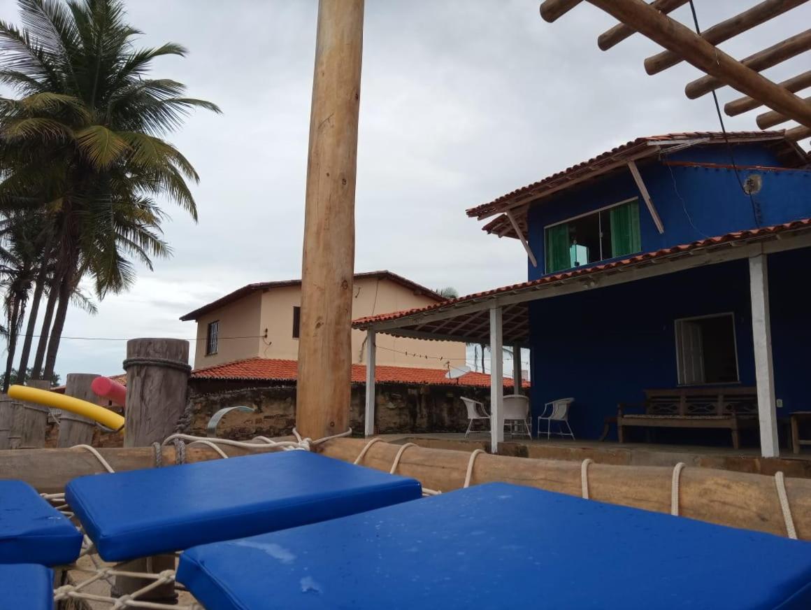 Casa com 5 quartos e piscina no Coqueiro