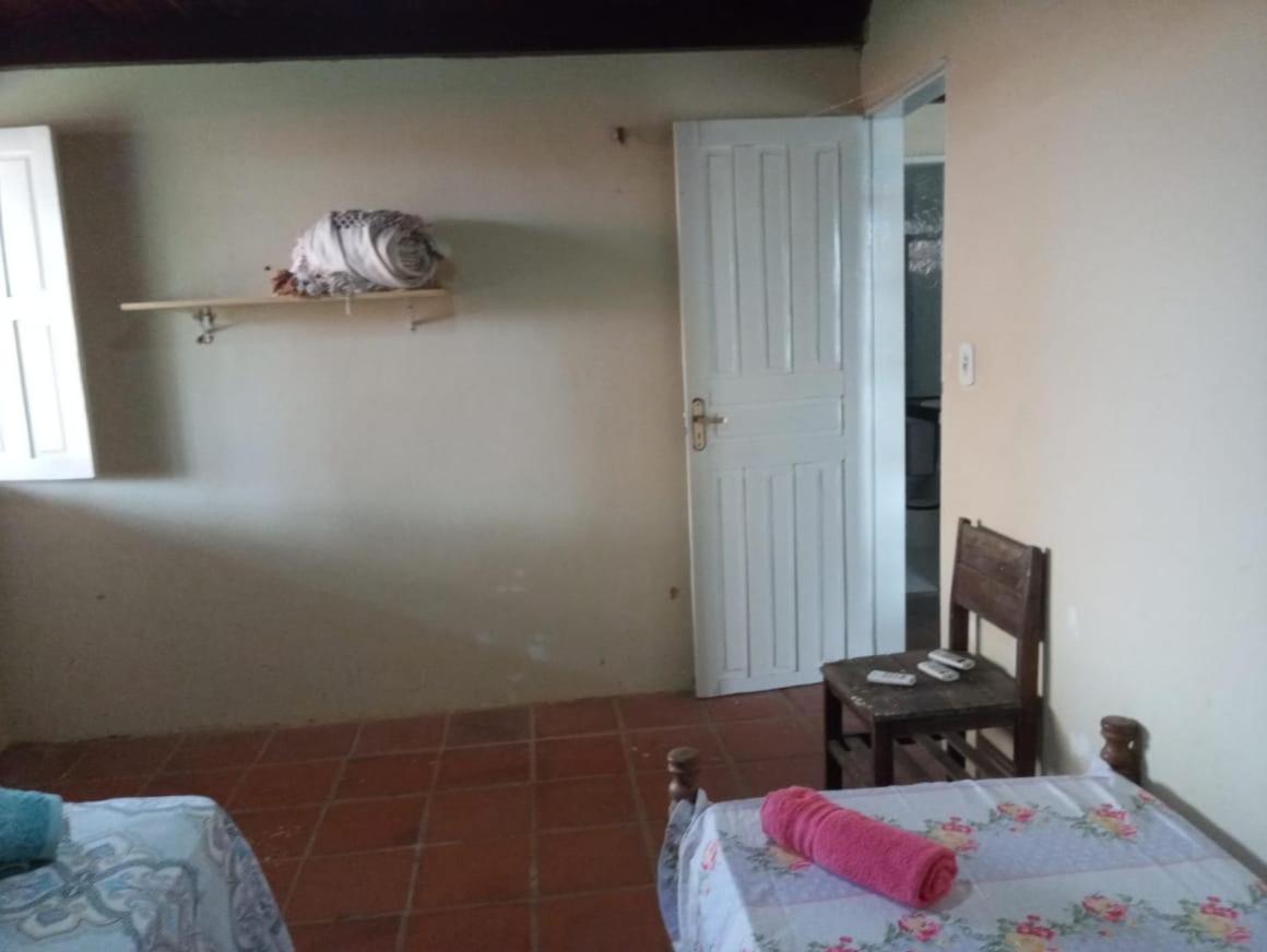 Casa com 5 quartos e piscina no Coqueiro