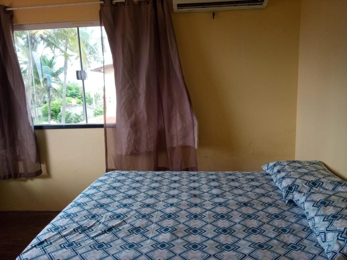 Casa com 5 quartos e piscina no Coqueiro