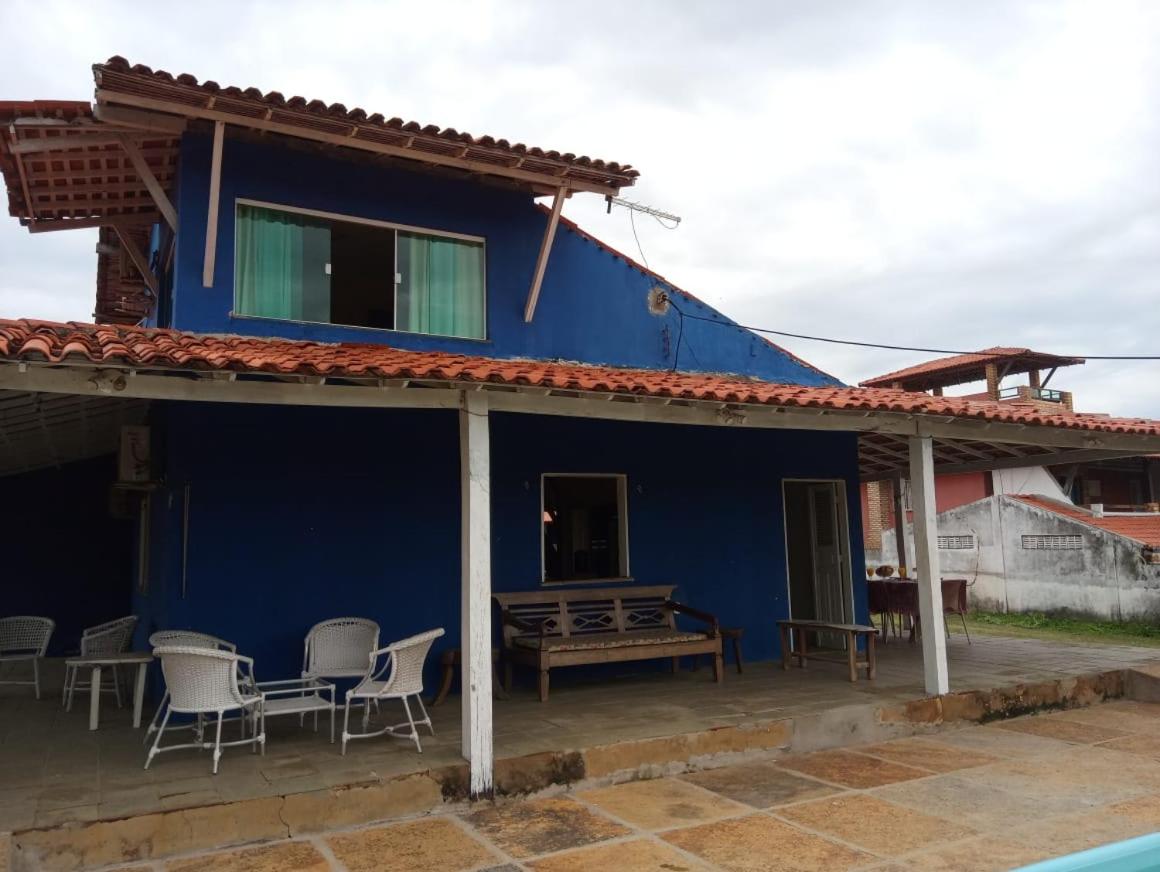 Casa com 5 quartos e piscina no Coqueiro