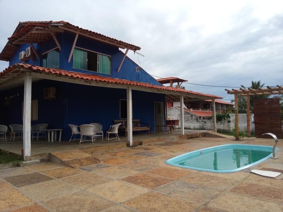Casa com 5 quartos e piscina no Coqueiro