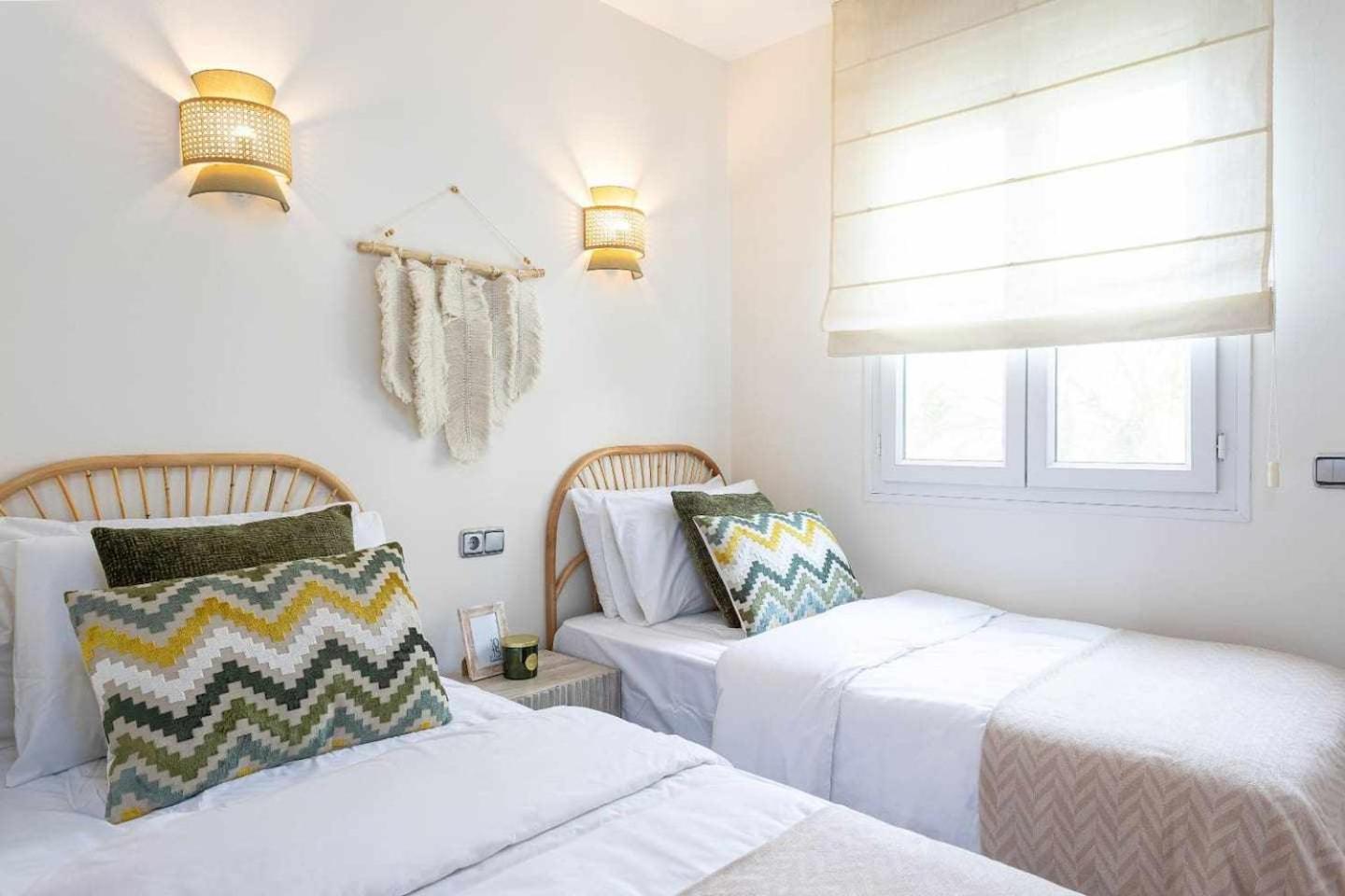Sunny Home .