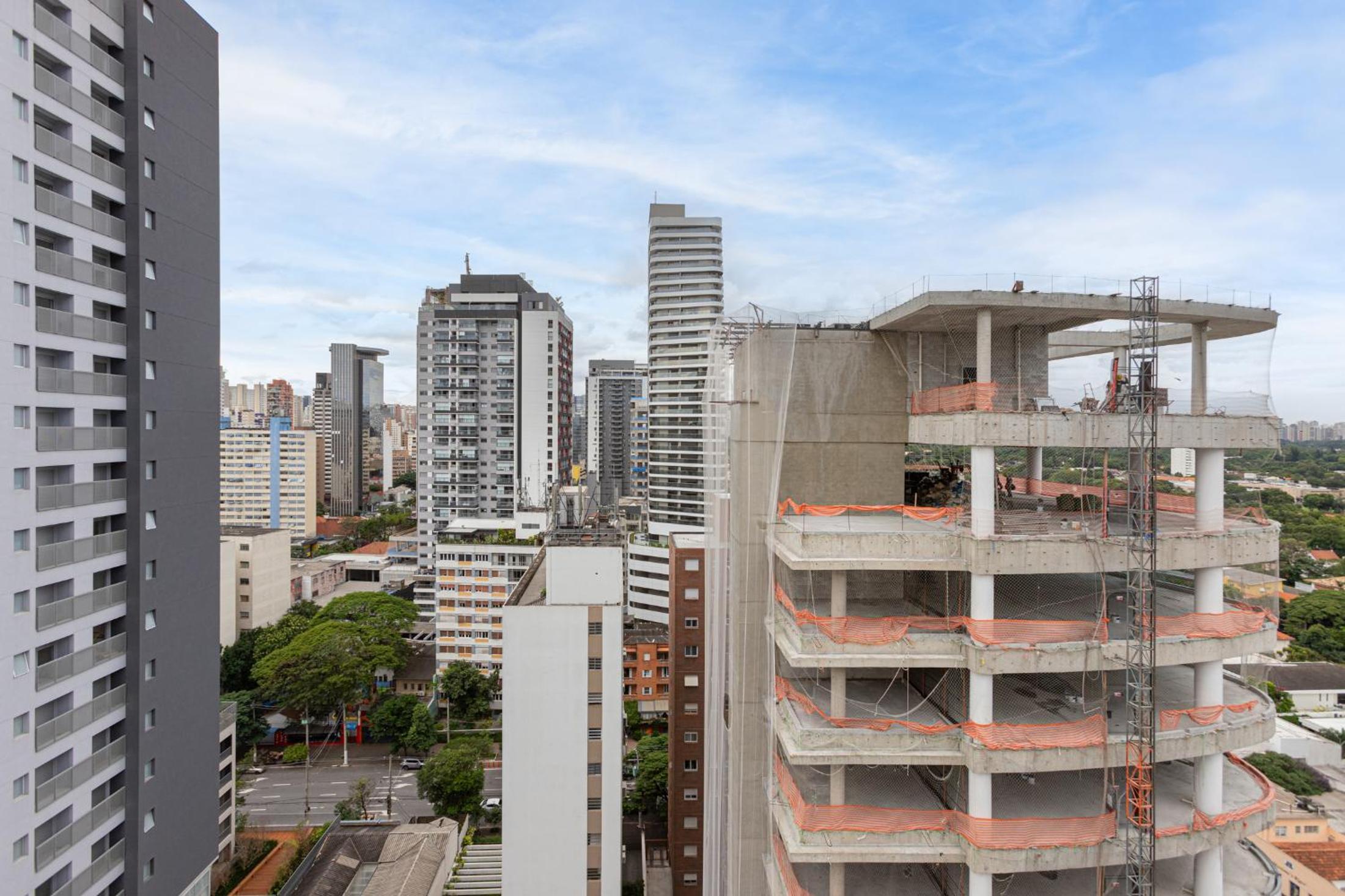 Easy Star - Lindo Studio lado Faria Lima - QF01H