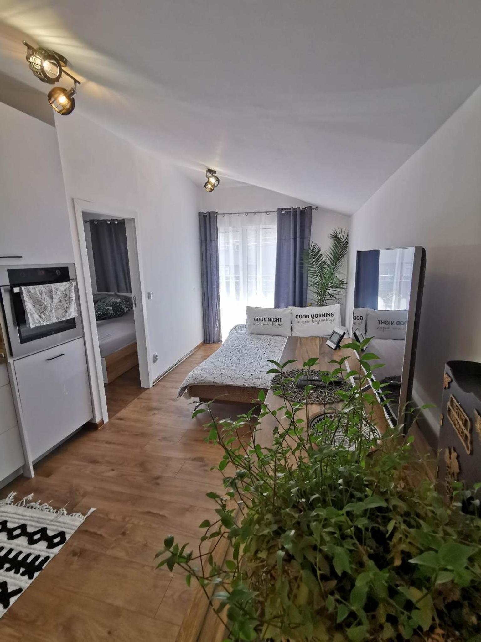 Charming City Apartment SIYANA - Self Check-in