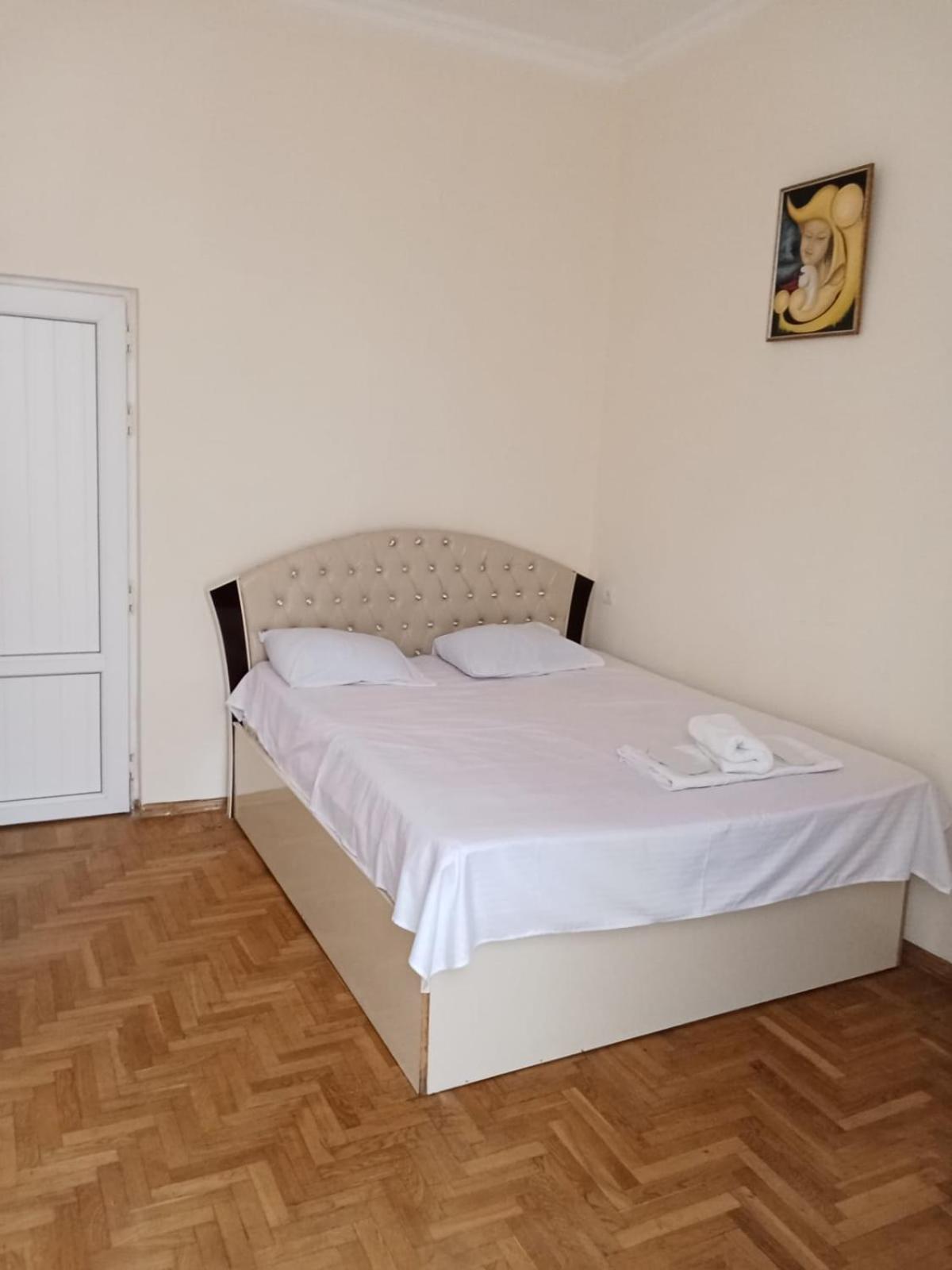 Spacious apartment on Tumanyan street 41 near the Opera building