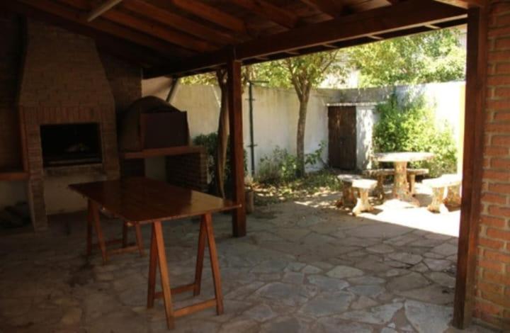 Comodo Chalet en Barrio Norte