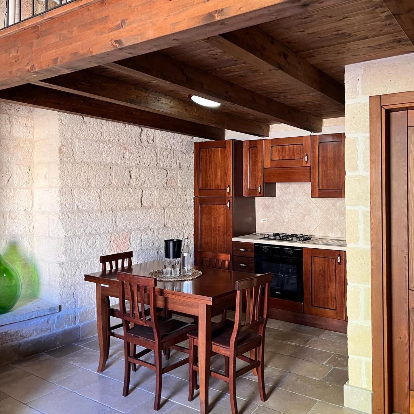 la casetta nel borgo wood view 2