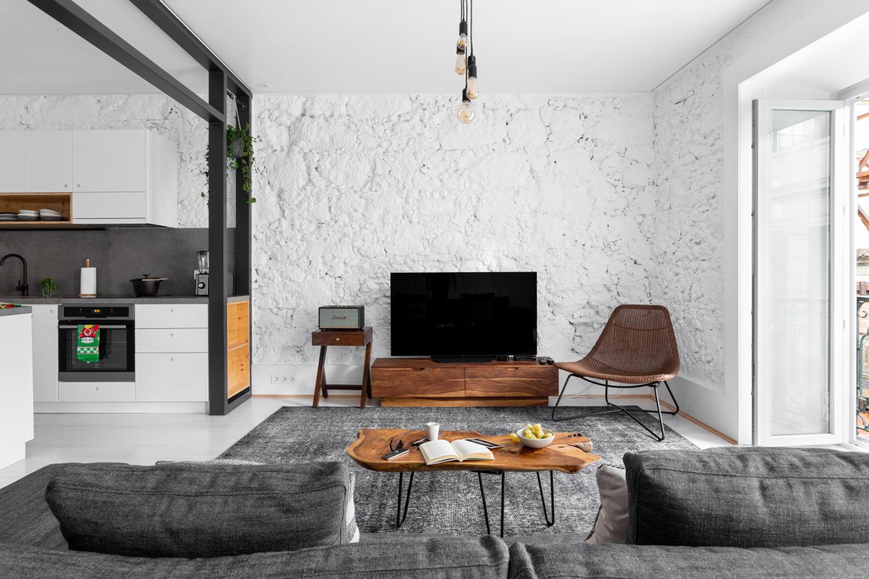 JOIVY Exquisite apt near Bica Elevator
