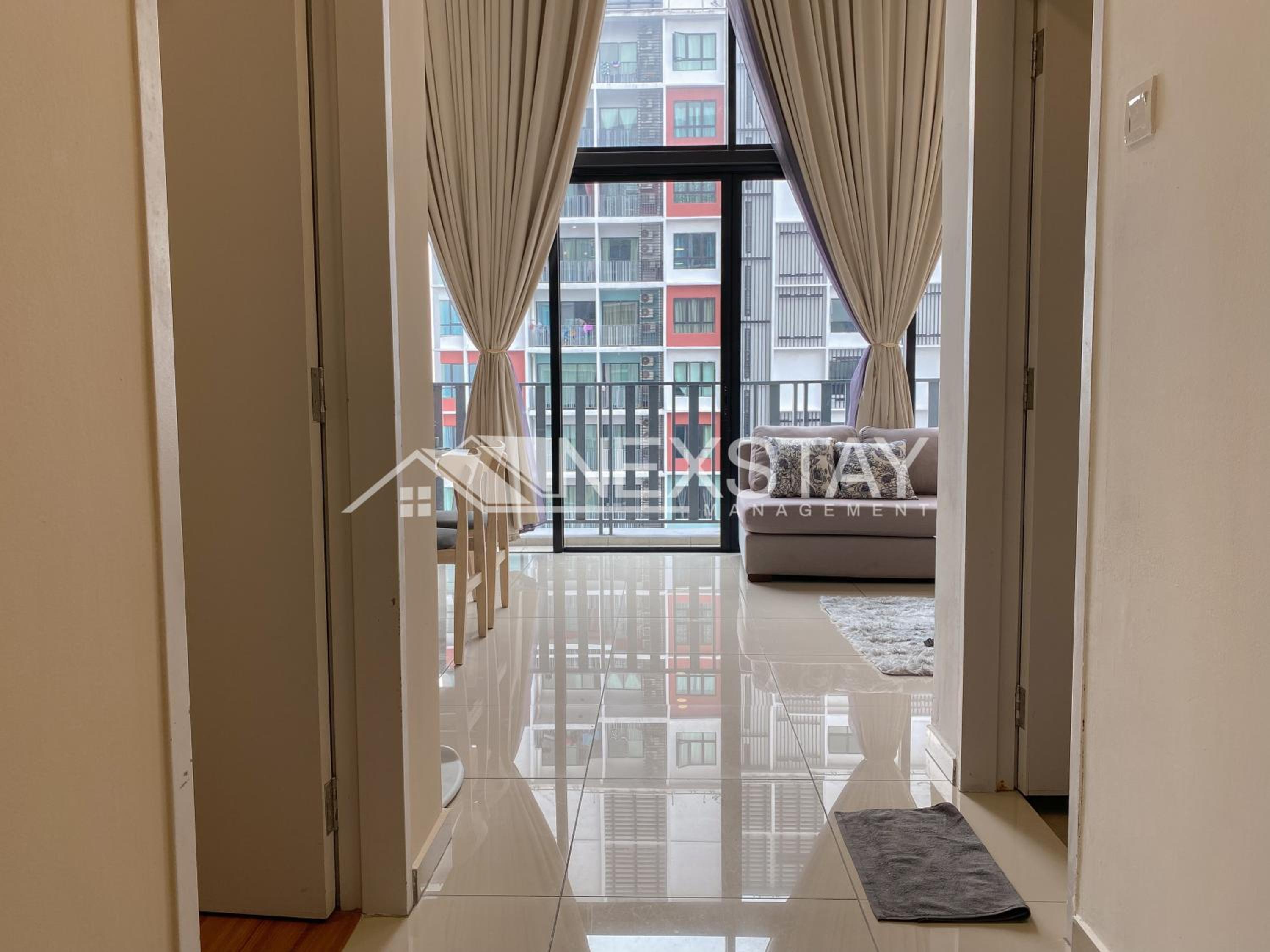 Cozy i-City Duplex Getaway by Nexstay photo 8