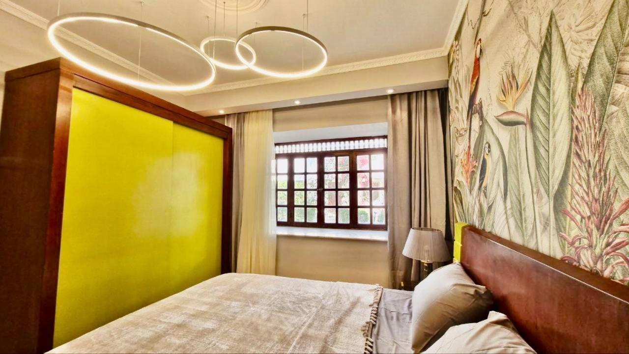 Art-style 2+1 Bedroom apartment view 5