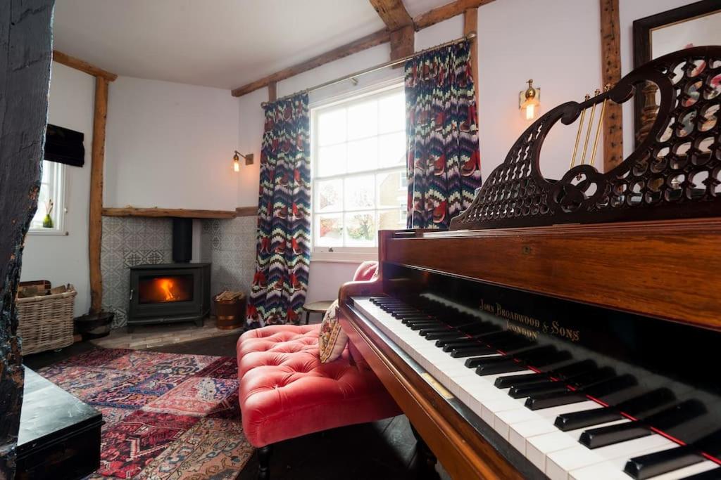 Charming Tudor riverside house