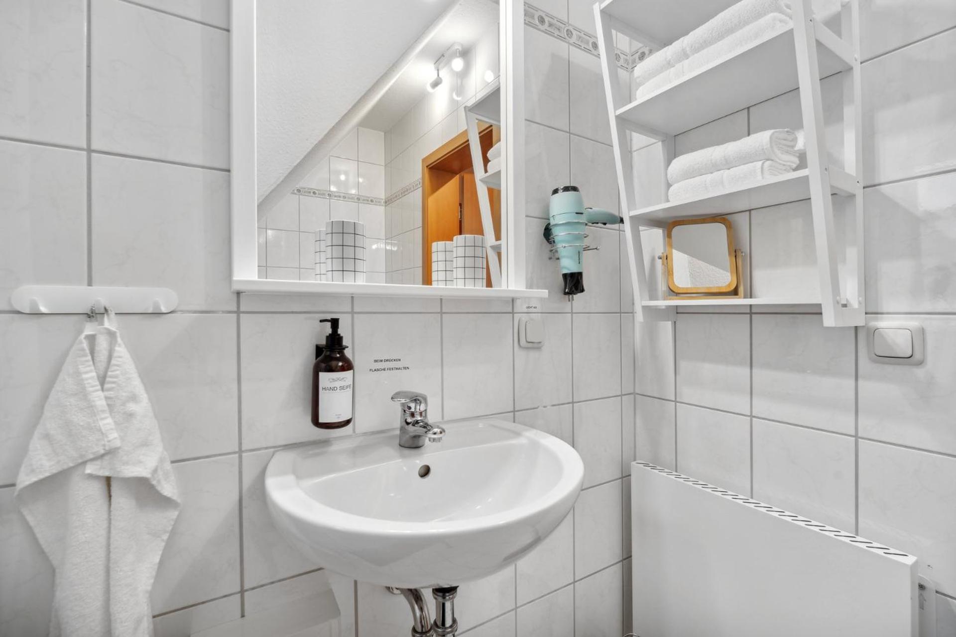 Apartments am Hainich - 59m2, 4 Personen, Küche, Netflix, Parken, Hunde Willkommen, Nationalpark