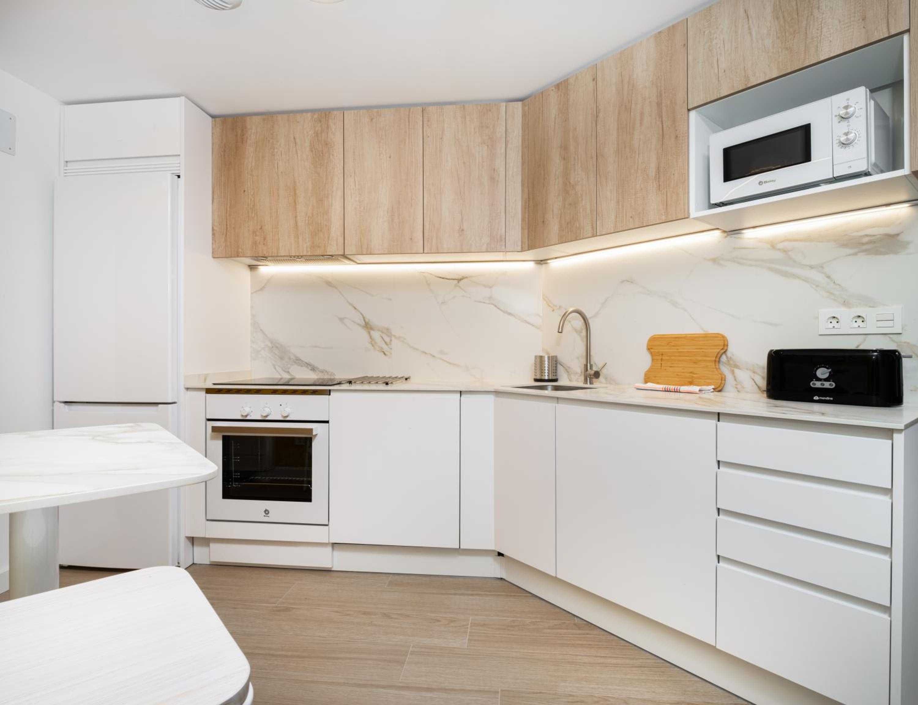 Apartamentos Torre del Reloj