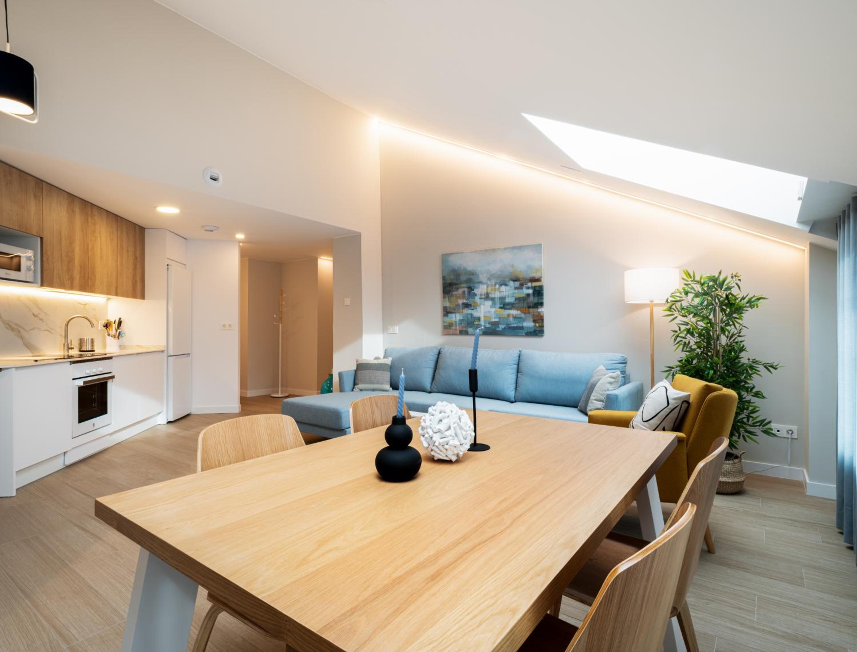 Apartamentos Torre del Reloj