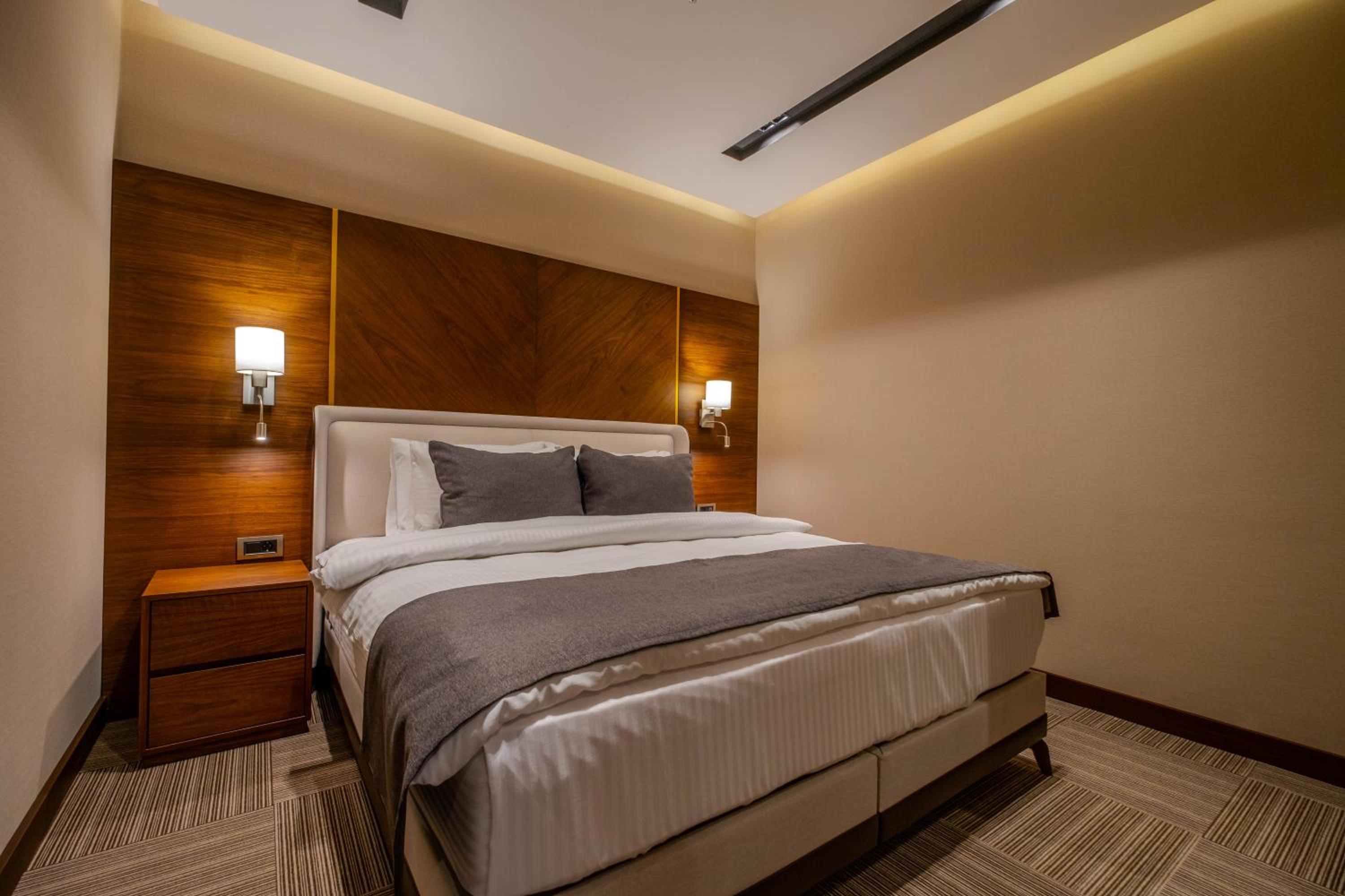 B'İSTANBUL OTEL - Image 46