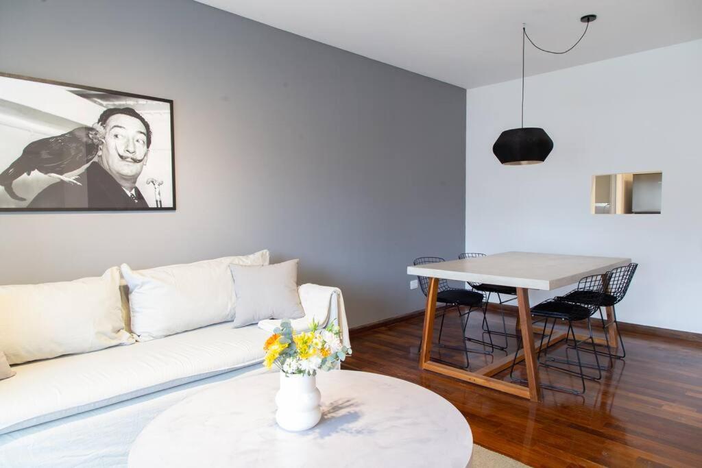 Dali Deluxe Apartment