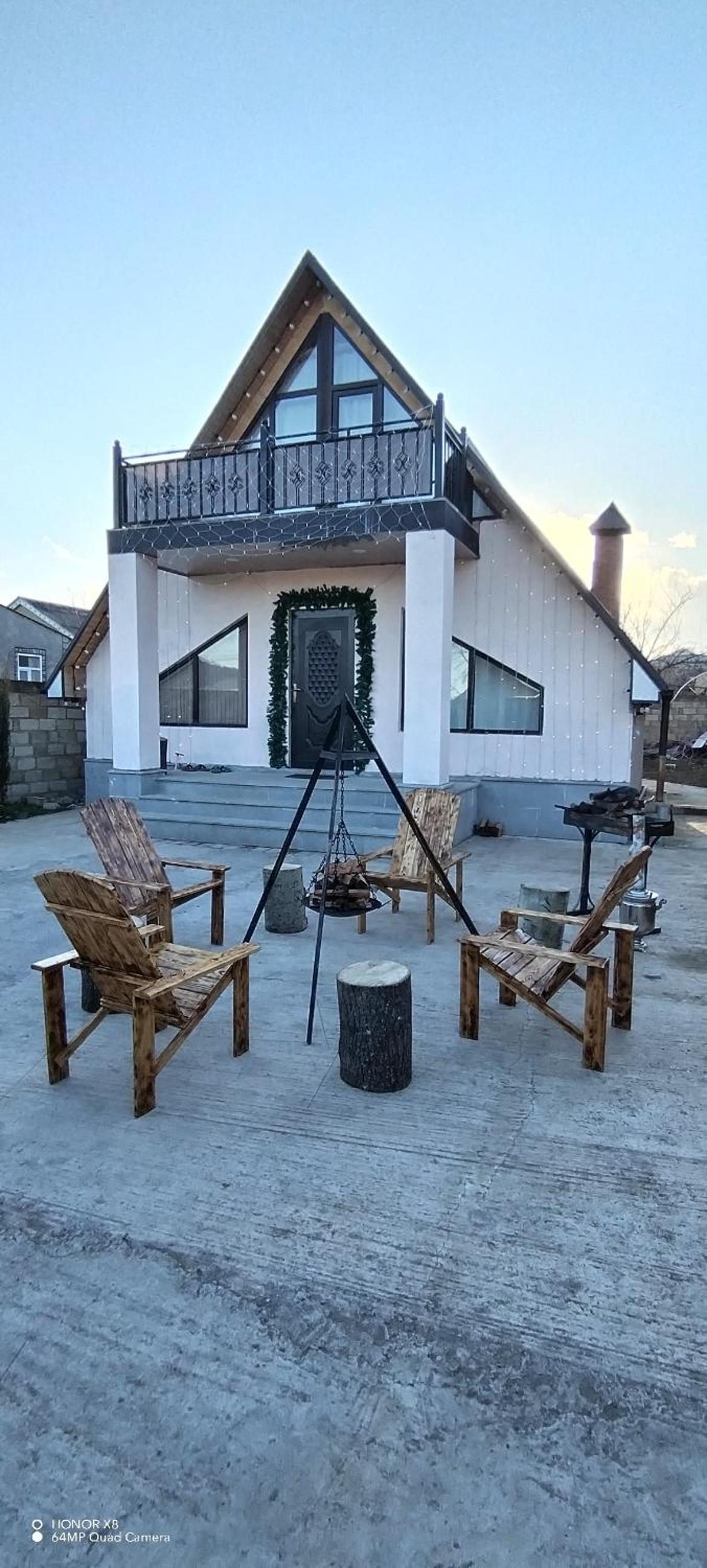 Qusar A-Frame