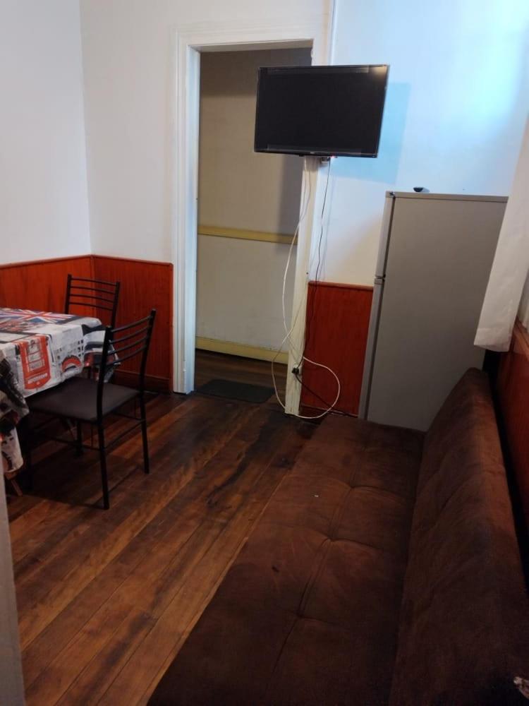 Hostal Estación Recreo