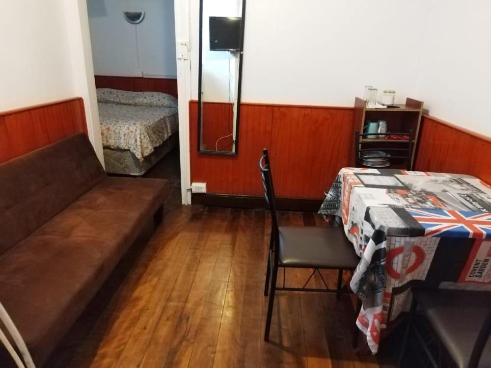 Hostal Estación Recreo