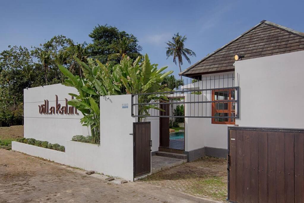 Hotel New stylish private villa with 2 bedrooms villa in Canggu - Image 1