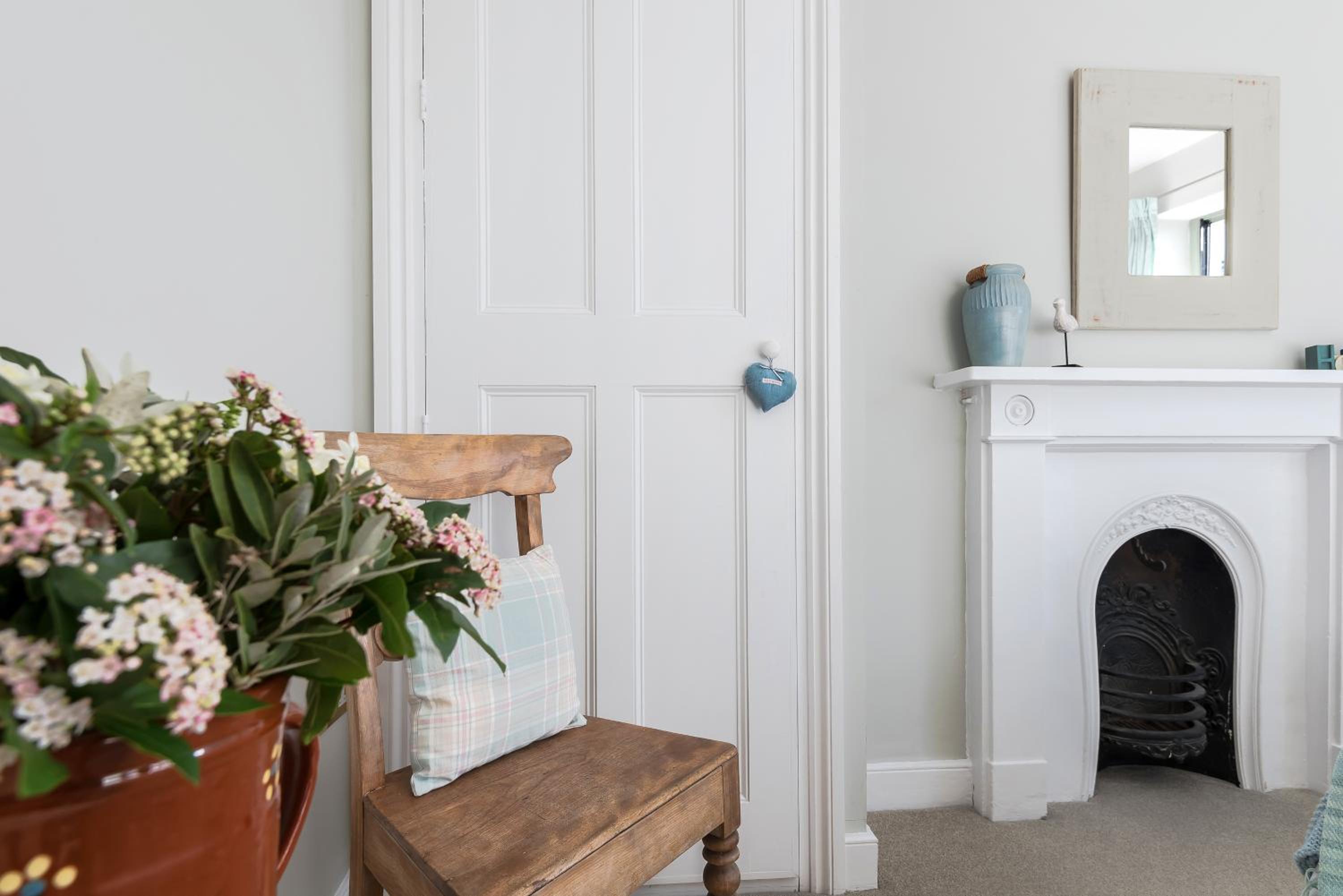Dorset House, Salcombe, with Free Parking