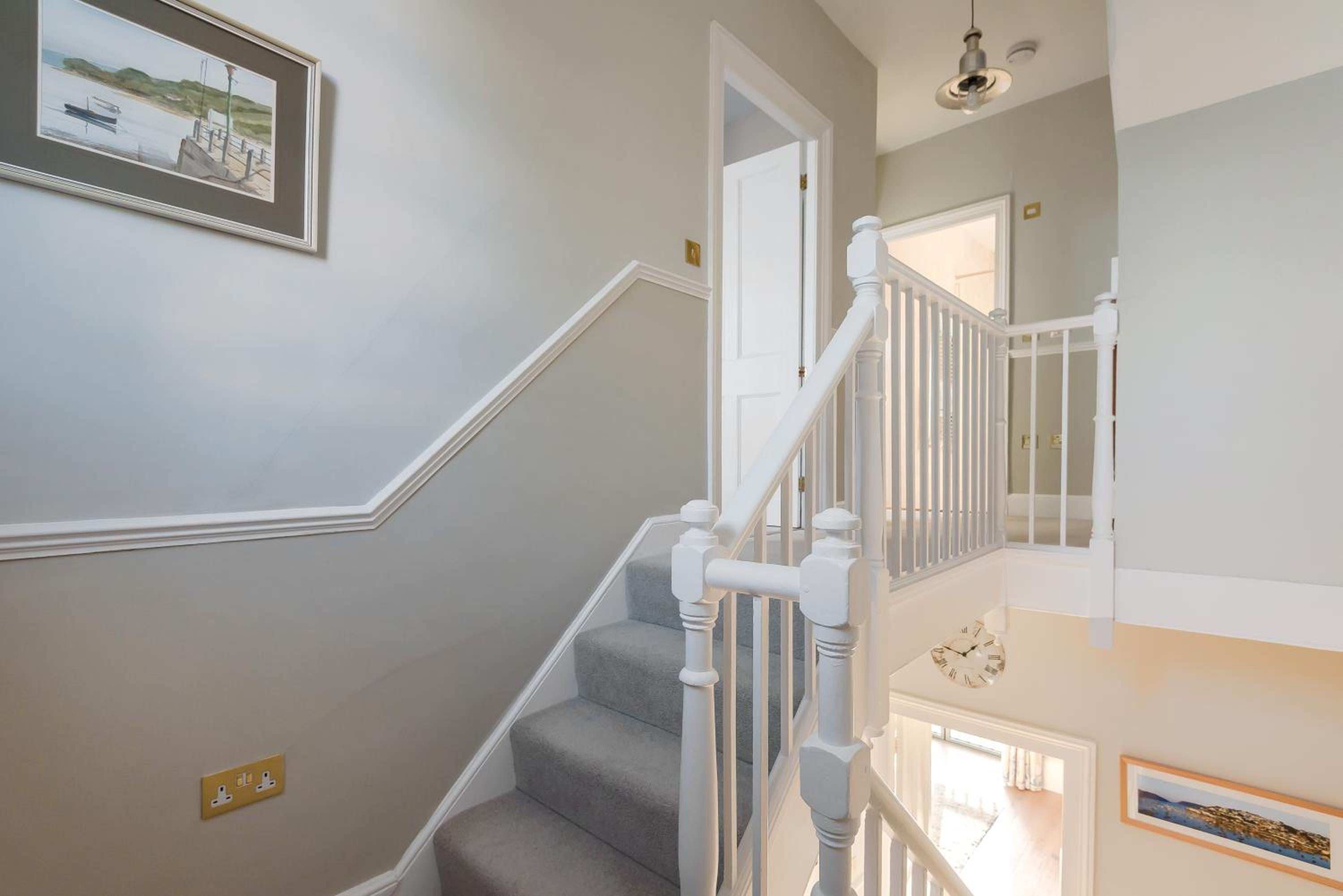 Dorset House, Salcombe, with Free Parking
