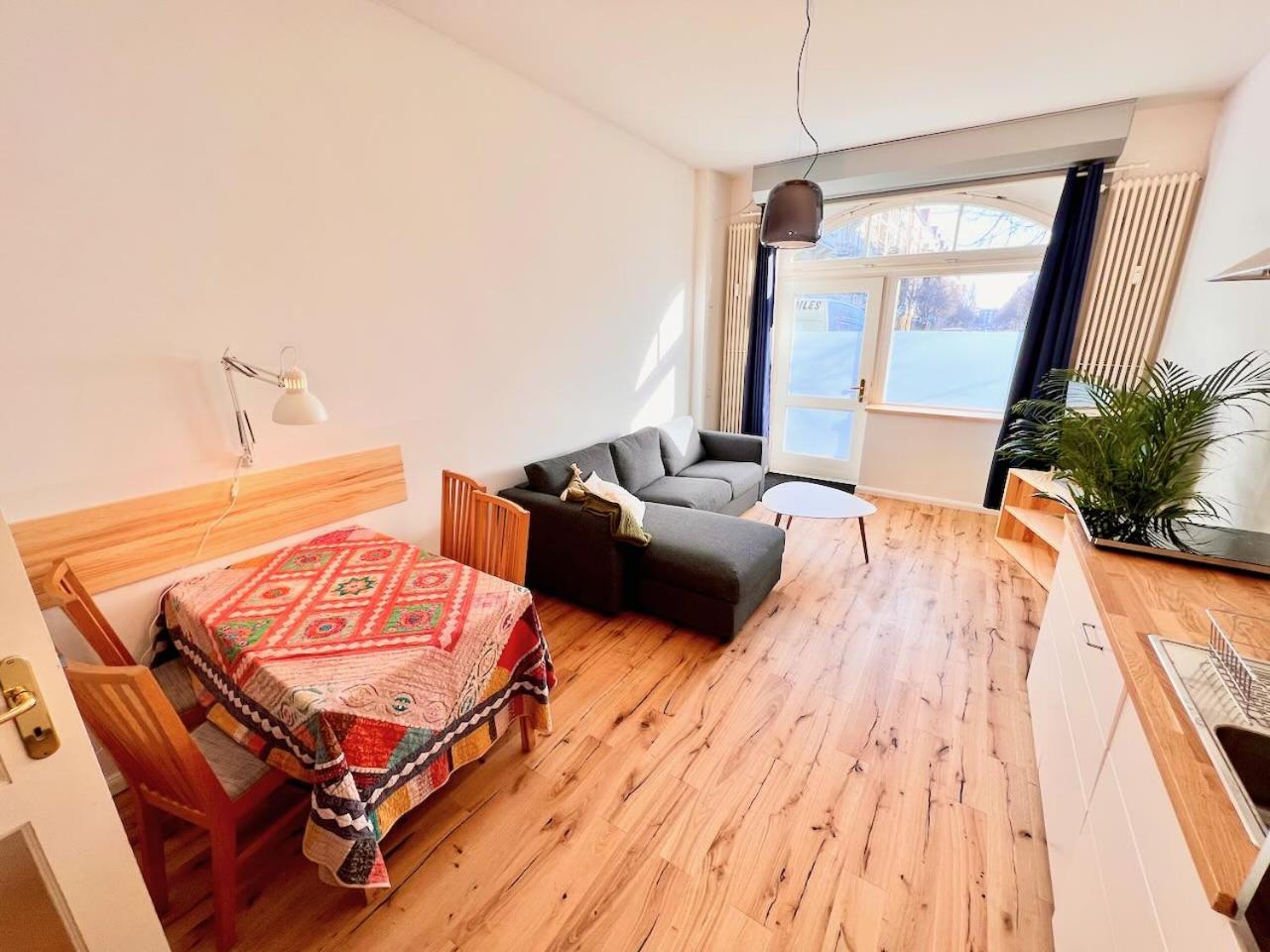 Central apartment in trendy Friedrichshain