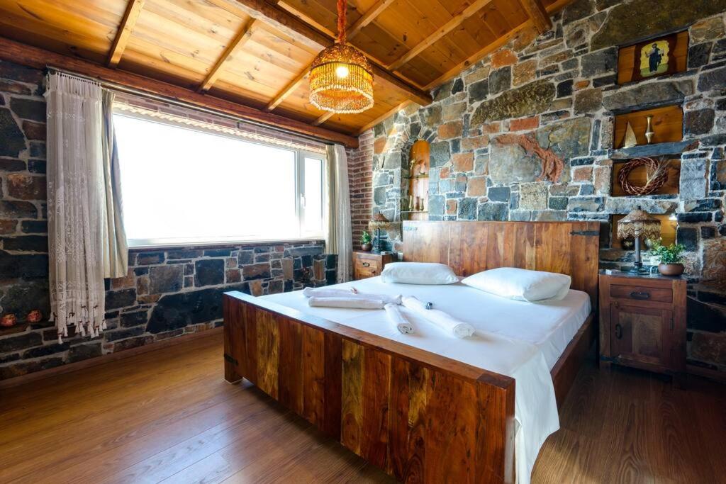 Traditional Cretan Style Villa