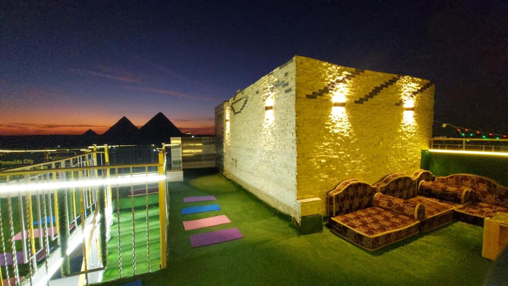 Aladdin pyramids City 2