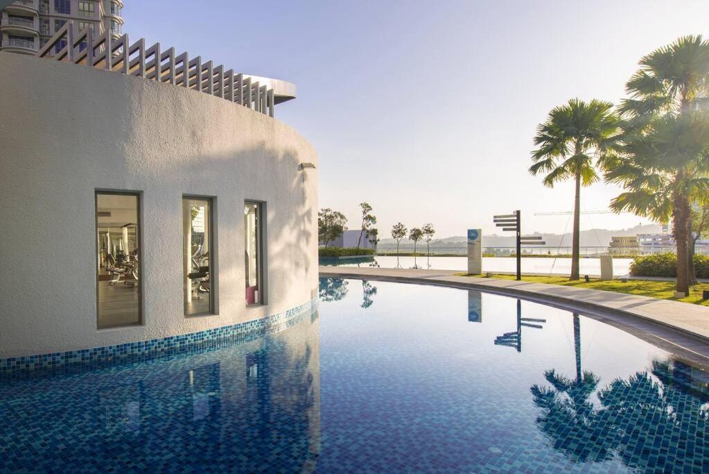 Puteri Harbour - Wonderful Studio by Cowidea