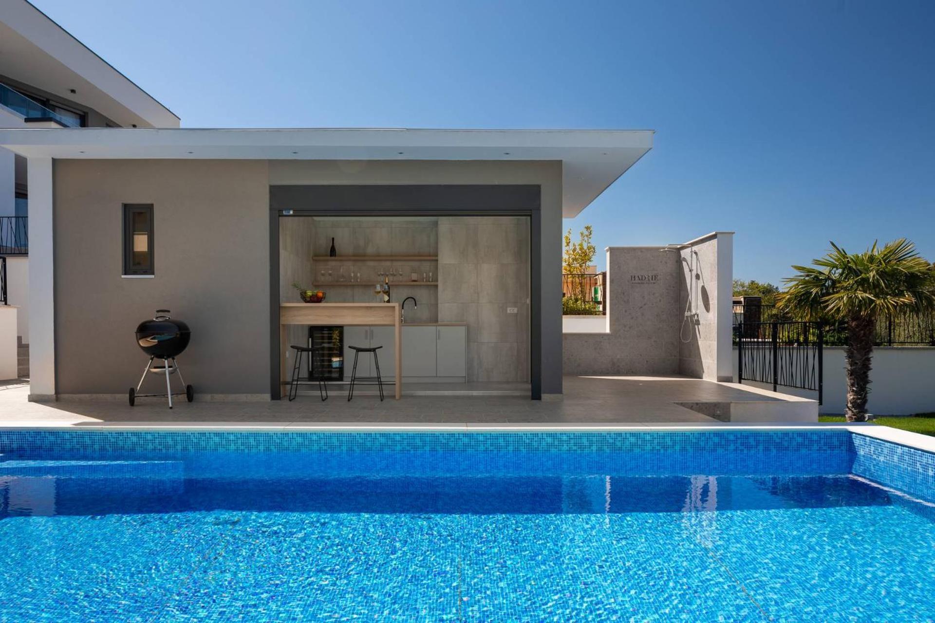 HADRIE LUXURY RESORT AND VILLAS ROVA b