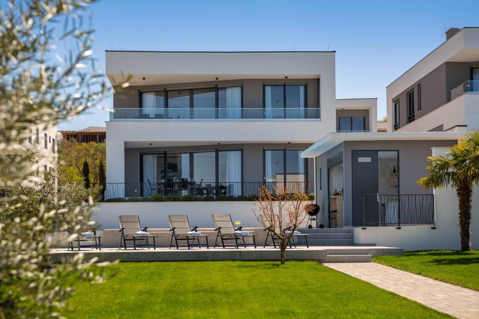 HADRIE LUXURY RESORT AND VILLAS ROVA b