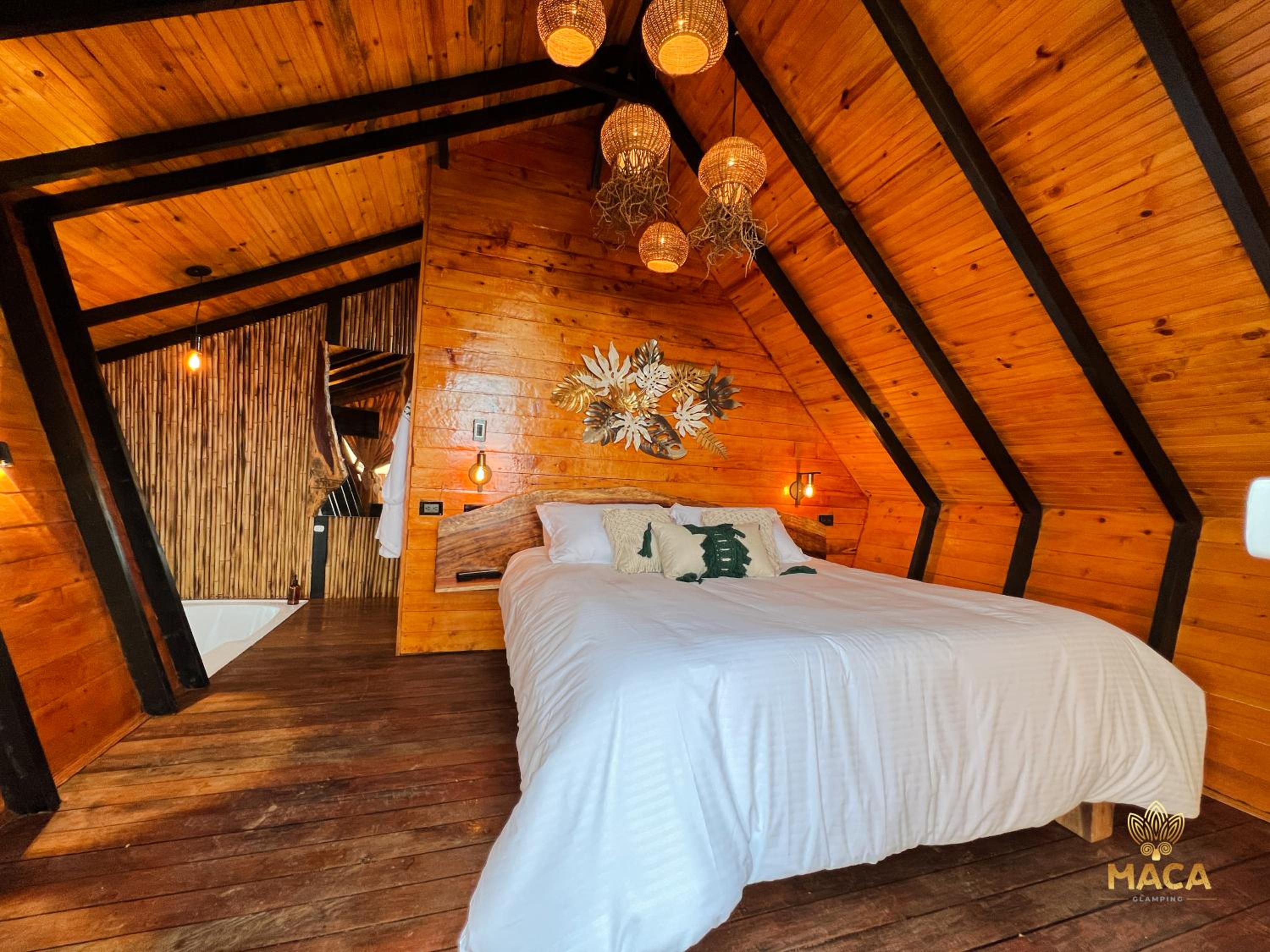 MACA GLAMPING