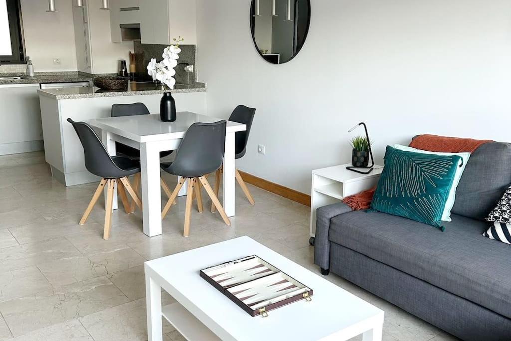 Beautiful modern flat with pool in Lomas de Campoamor