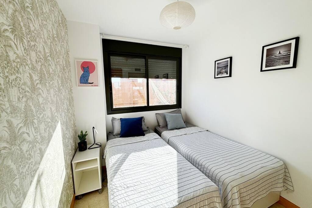 Beautiful modern flat with pool in Lomas de Campoamor
