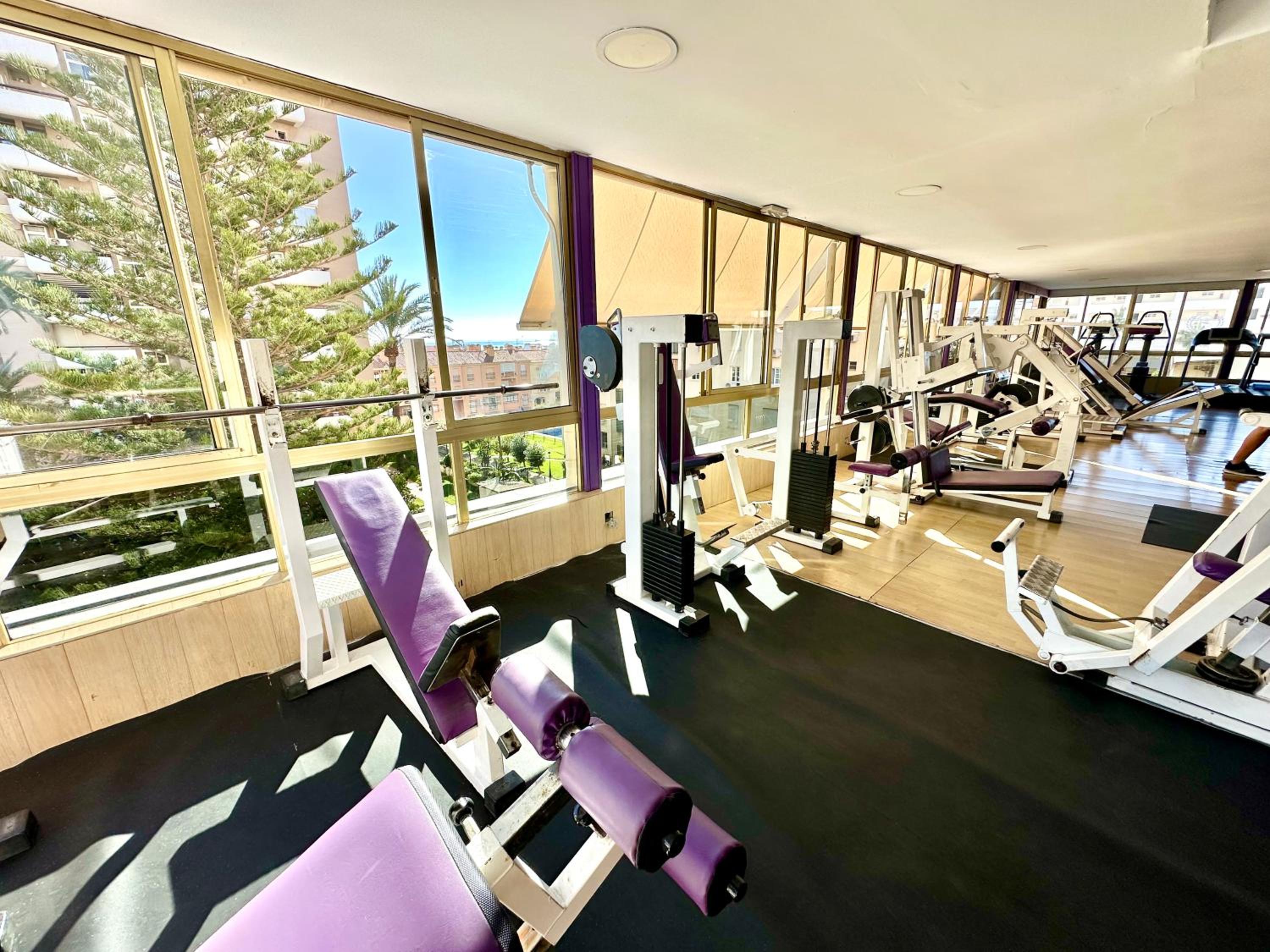 Gorgeous Seaside Apartment in Carihuela view 5