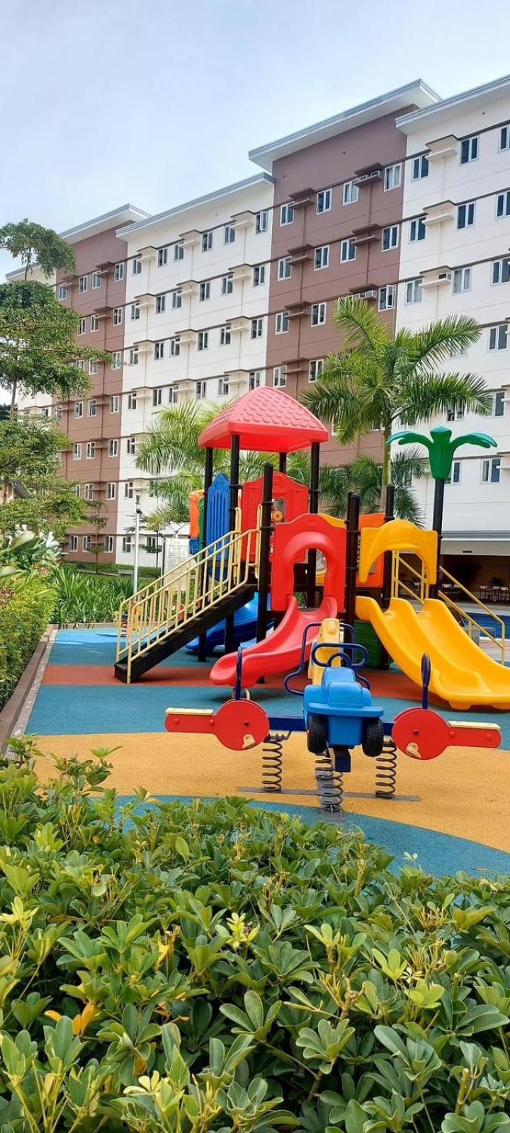 Mudjhako’s Staycation view 4
