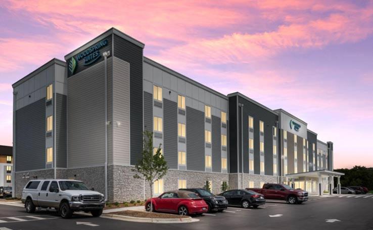 WoodSpring Suites Downers Grove - Chicago