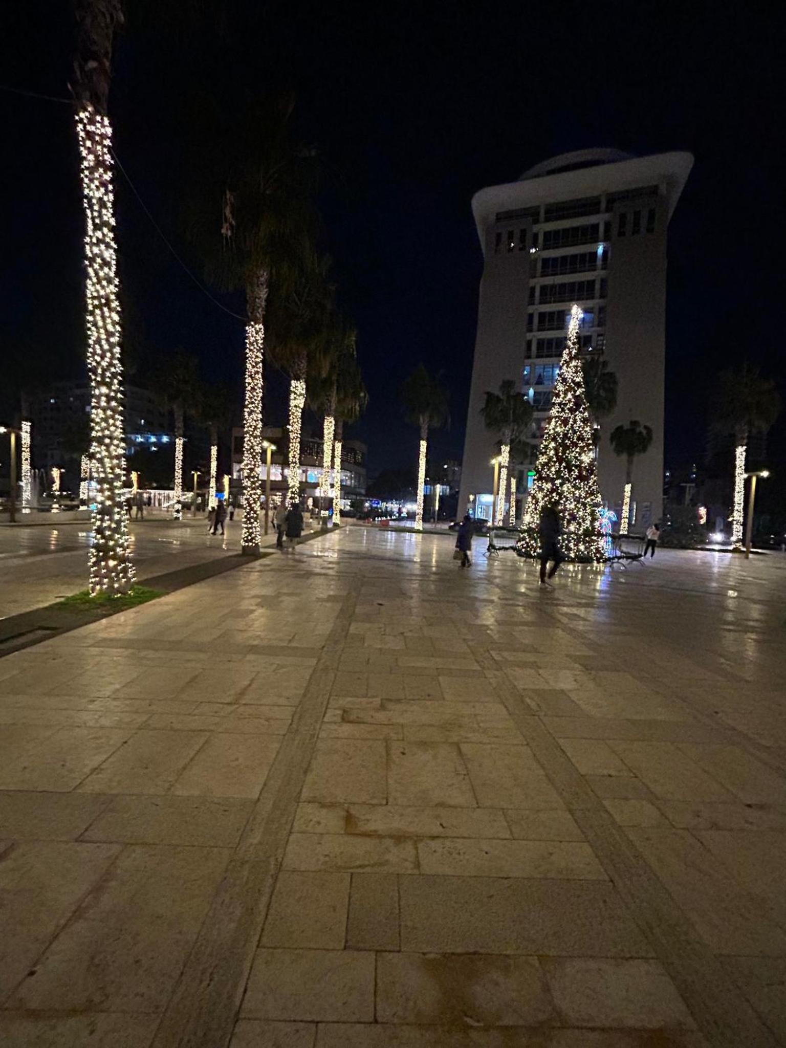 Chrigrey Holiday Apartments & Durres Beach