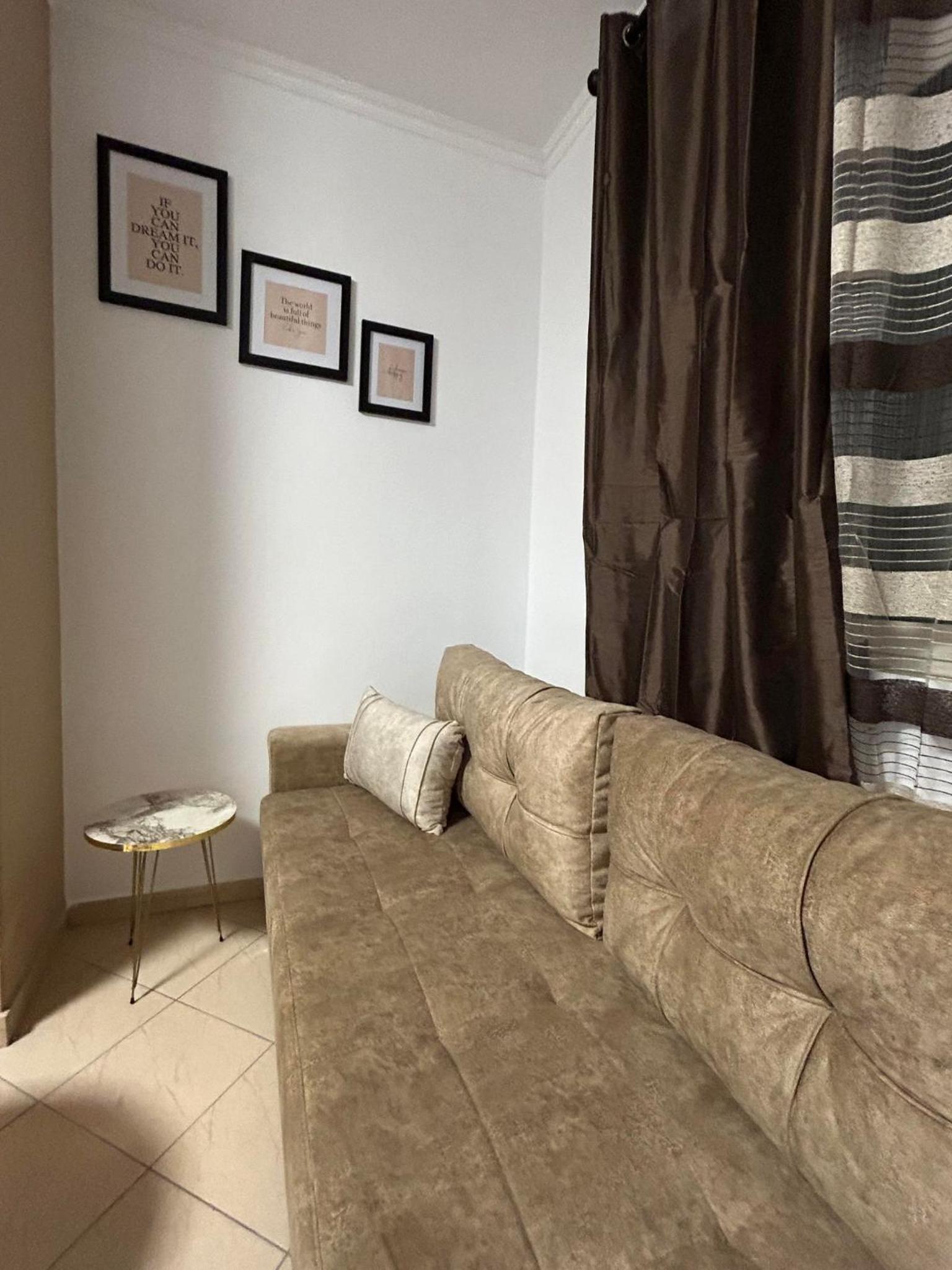 Chrigrey Holiday Apartments & Durres Beach
