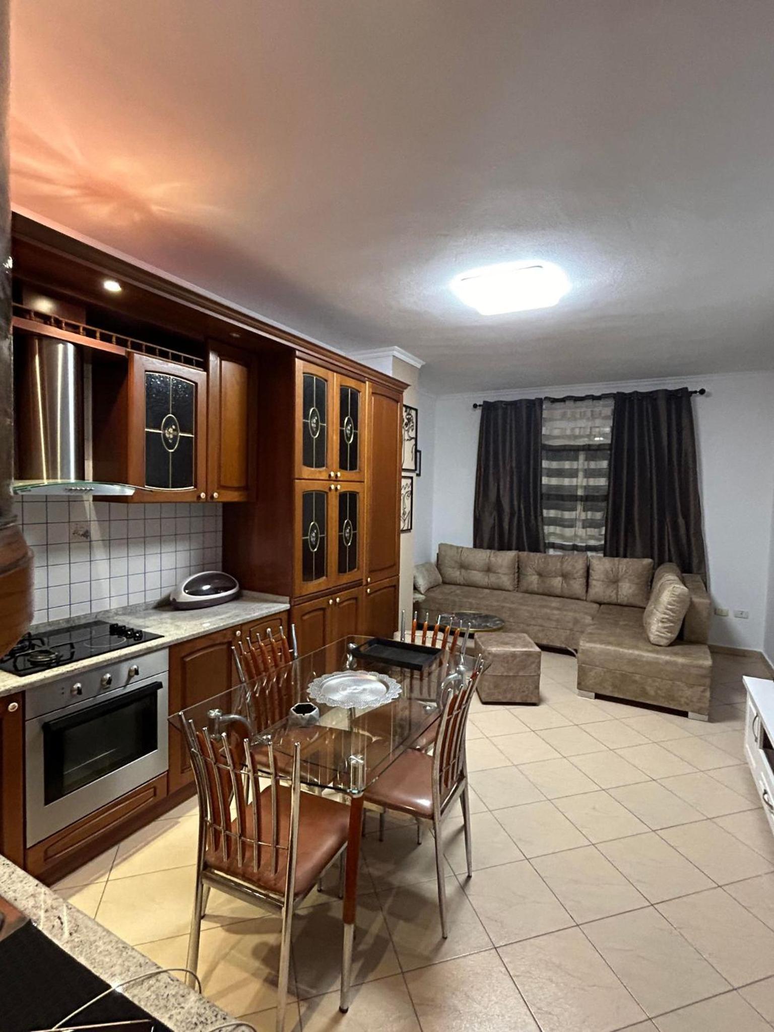 Chrigrey Holiday Apartments & Durres Beach