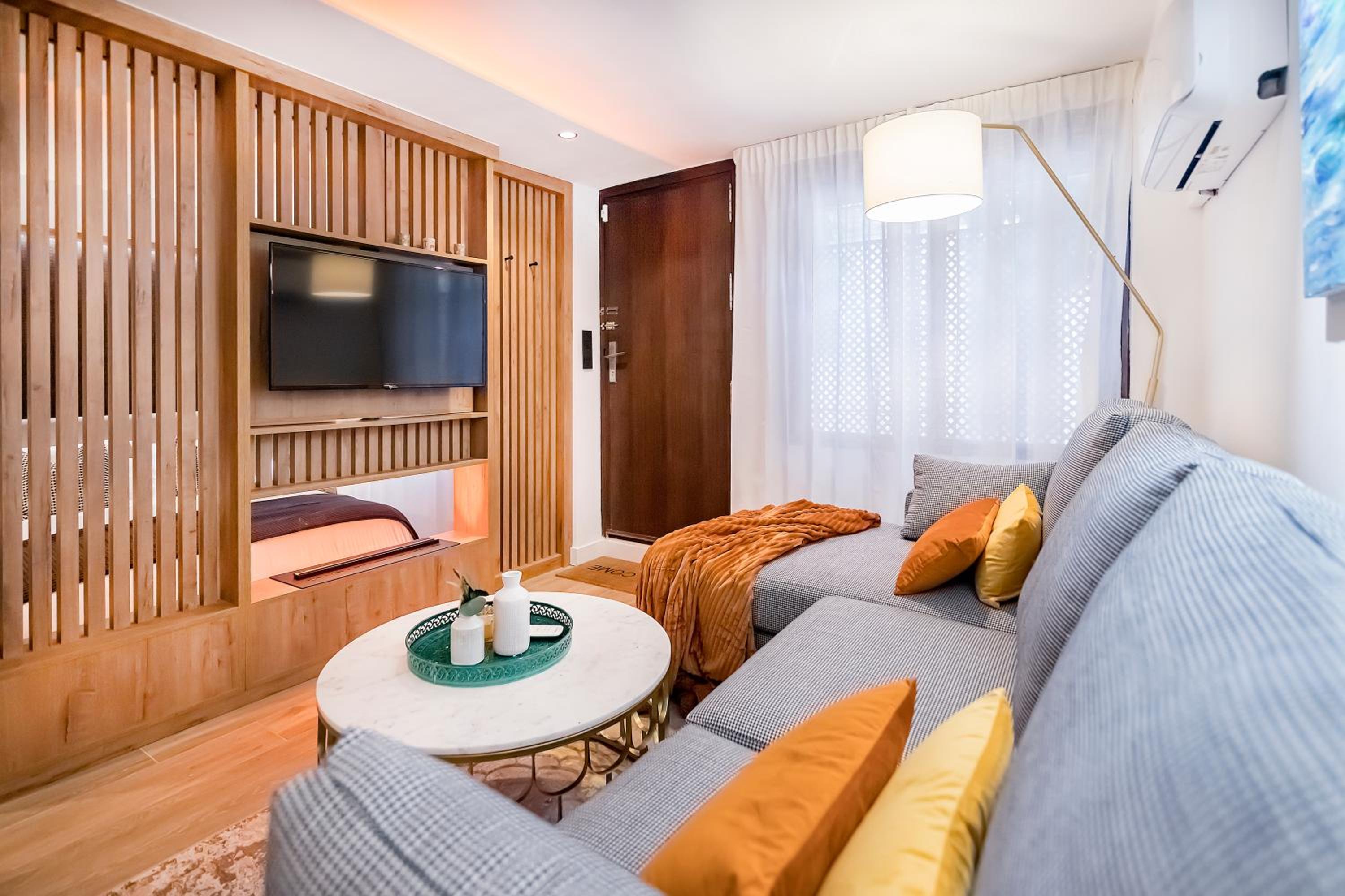 hotel room