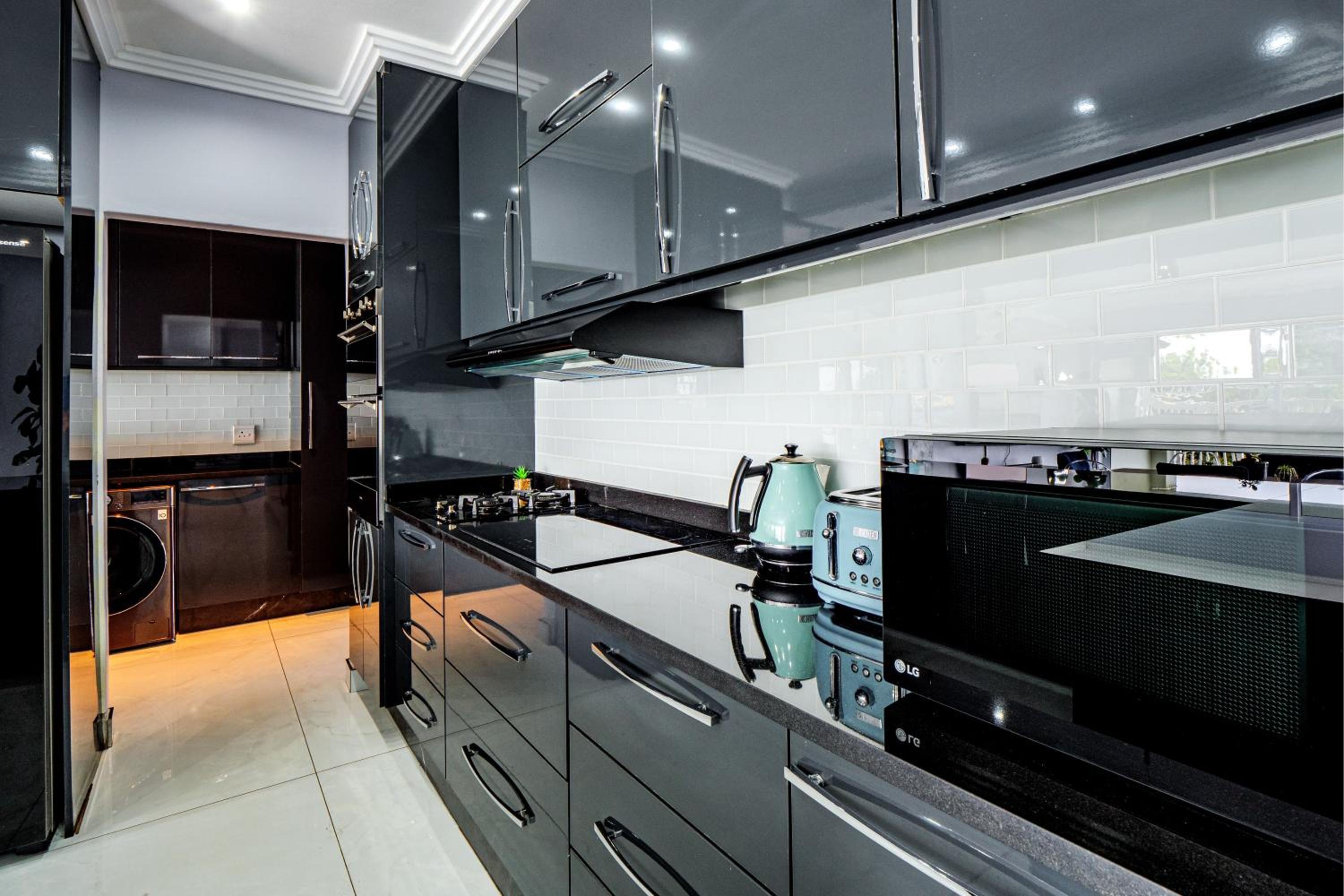 Gemmell Place by HostAgents view 3